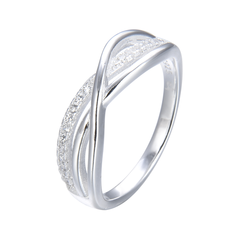 Anillo Entrelazado
